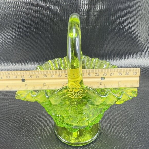 VTG Westmoreland Glass Basket Dish Bowl Paneled Grape Pattern Green Glass Marked - Picture 3 of 15